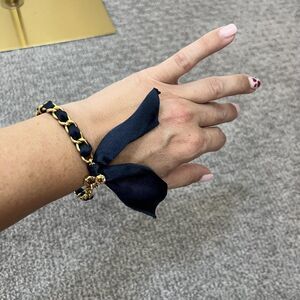 J.Crew Chain Link Ribbon Bow Bracelet Gold Tone Women's Jewelry